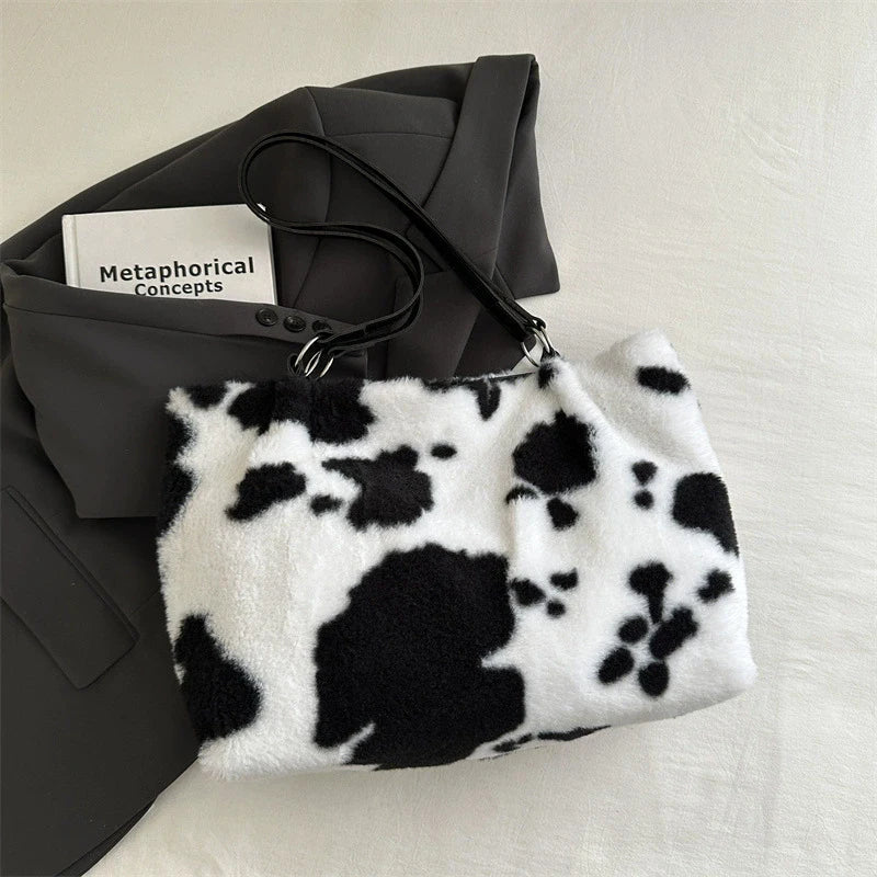 Bolso tipo shopper de gran capacidad para mujer, bolso tote de felpa con estampado de vaca para viajes de invierno, bolso de hombro y de mano estilo diseñador.