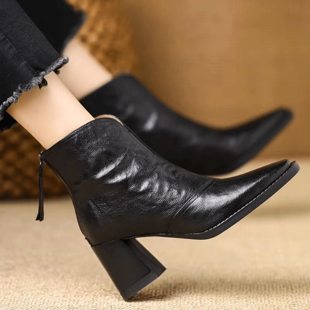 Helena™ | Botas De Cano Curto De Luxo Com Salto Médio
