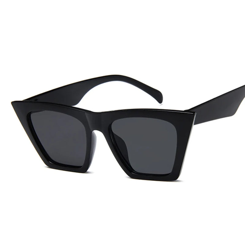 Female Vintage Sunglasses Woman Fashion Cat Eye Luxury Sun Glasses Classic Shopping Lady Black Oculos De Sol UV400